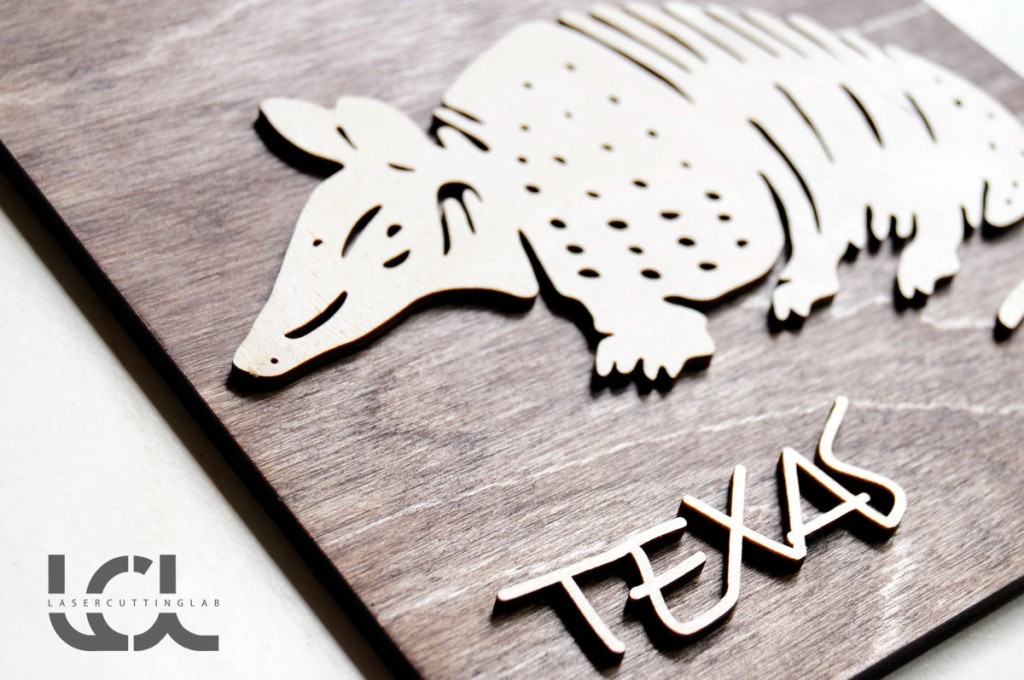 armadillo-wood-sign