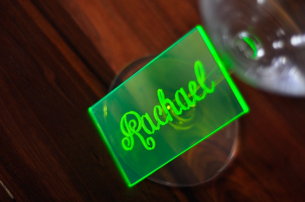 neon-green-acrylic-place-card-standing2